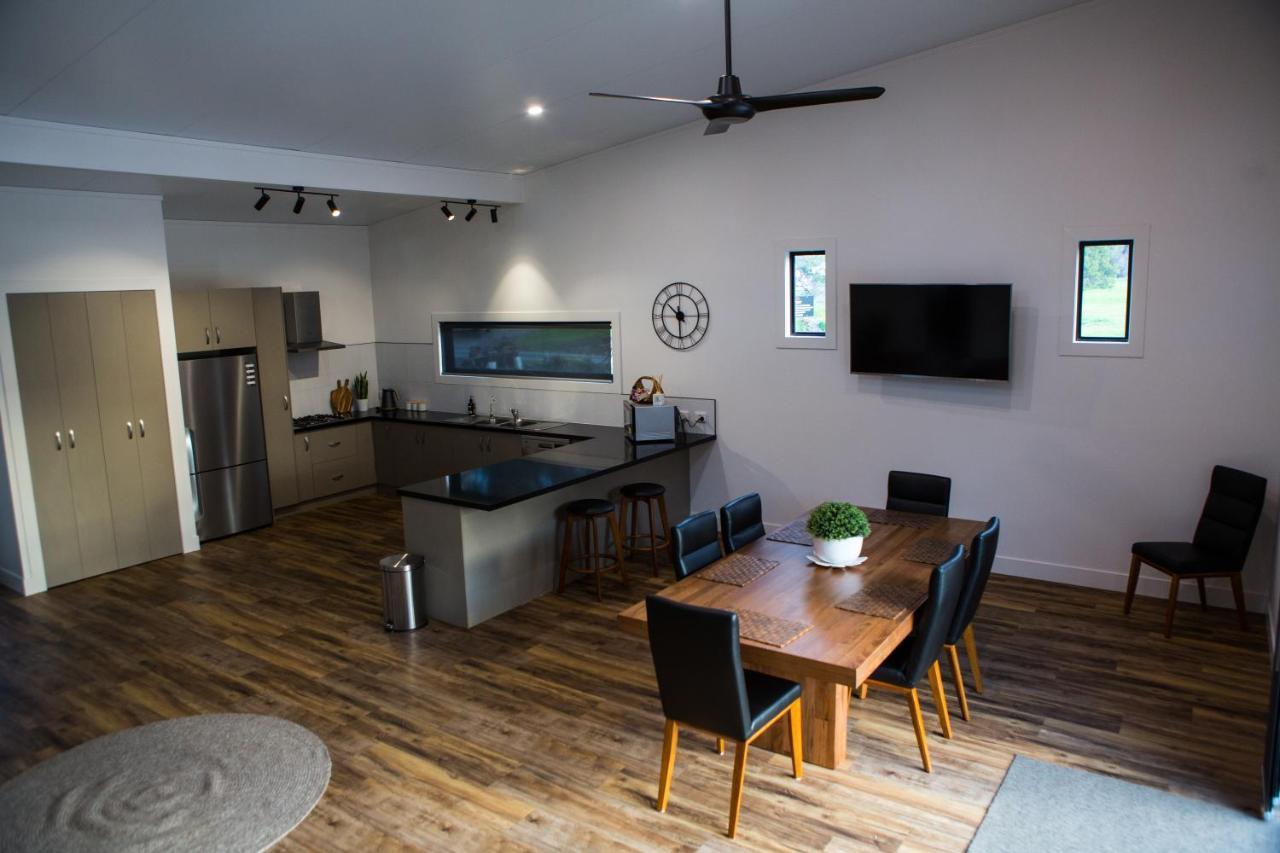 Pomonal Estate Villas ภายนอก รูปภาพ